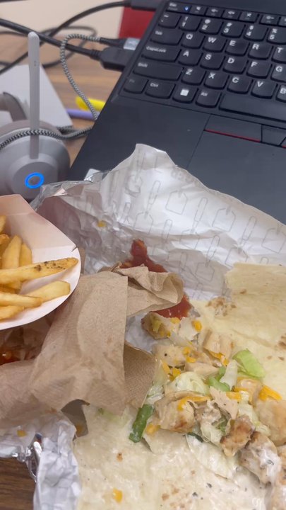 Wendy's - Wendy's Chicken Grilled Chicken Wrap - Burgers Near Me - Chicago, Illinois