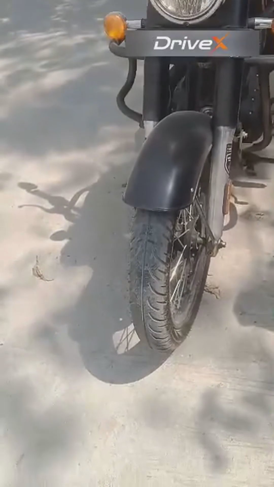 Walk-around video thumbnail