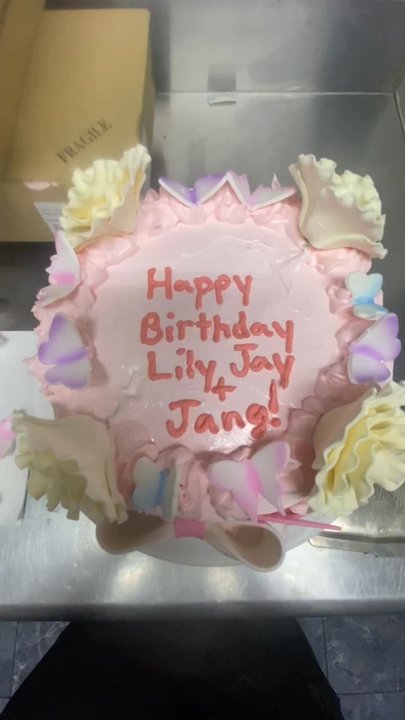 Sprinkles - A video of our magnificent and delicious birthday cake. Shout out to Anna and Lily for their outstanding service and artistry. - Ice Cream & Frozen Yogurt Near Me - Potomac, Maryland