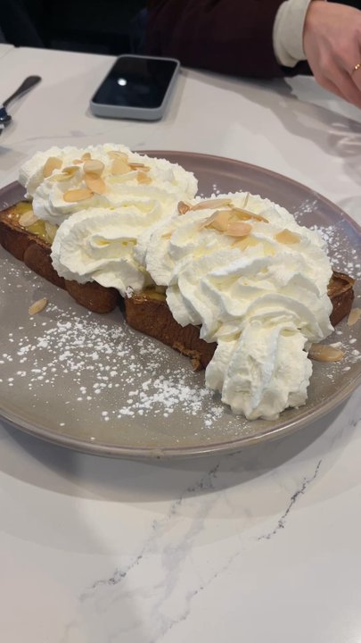OEB Breakfast - Toronto Street - Banana Pudding French Toast - Breakfast & Brunch Near Me - Toronto, Ontario