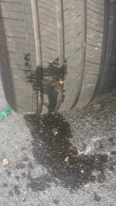 Lee's Automotive - Air leaking out of the $100 tire he gave me - Auto Repair Near Me - Bellflower, California