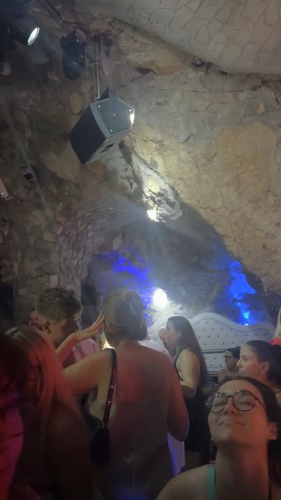 MUSIC ON THE ROCKS - Updated June 2026 - 23 Photos & 30 Reviews - Via ...