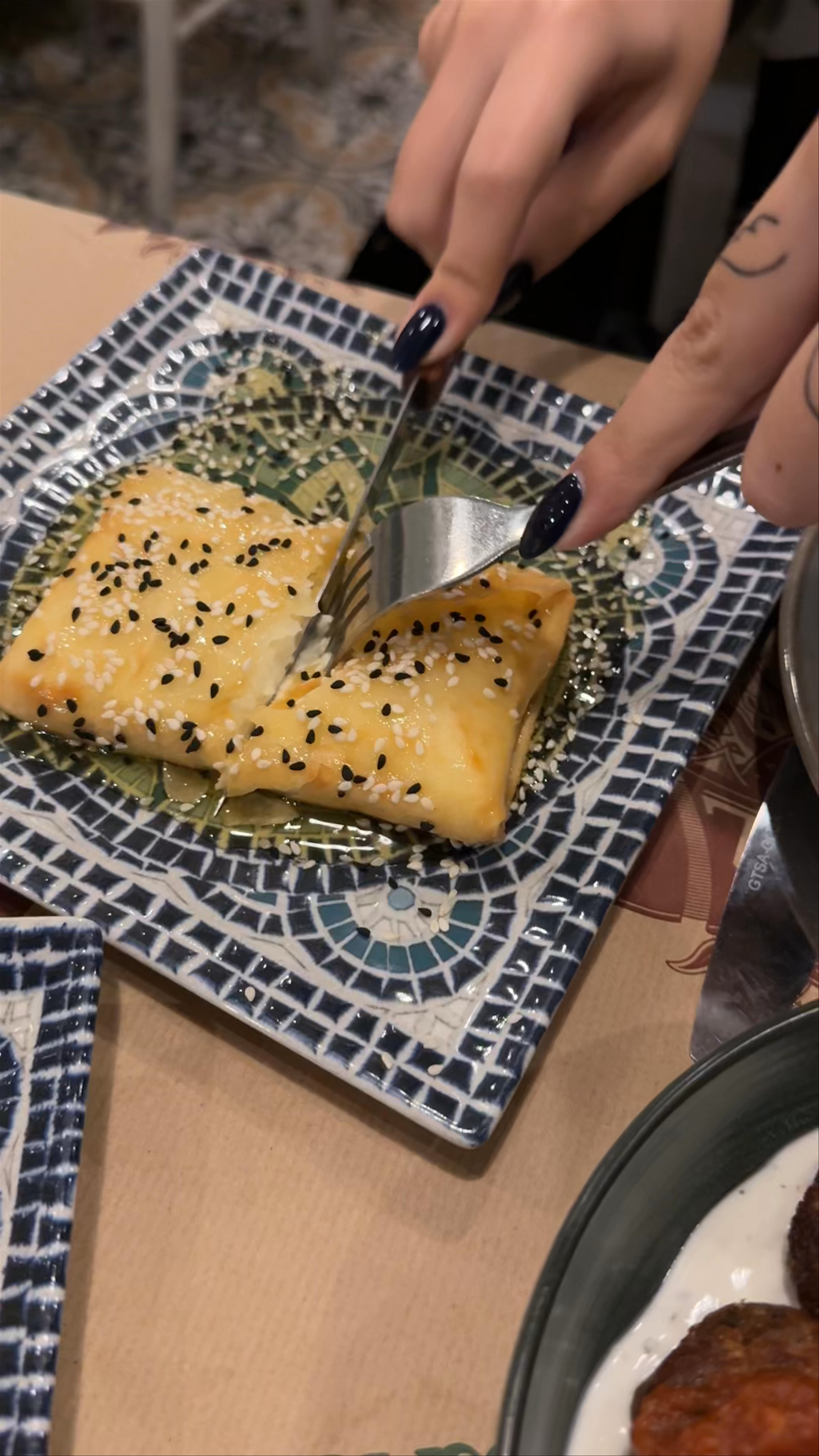 Μικρασιάτικο Μεζεδοπωλείο