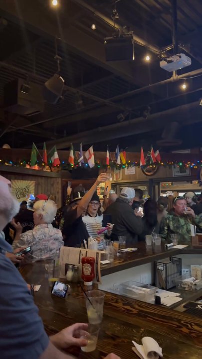 Hooleys Public House - Irish Pub Near Me - La Mesa, California