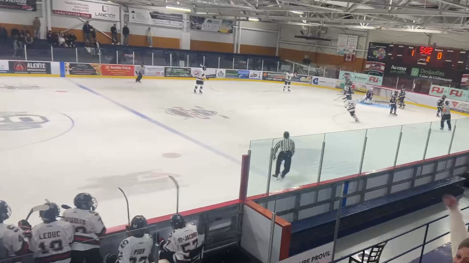 Perfect Passing Play — Harvey to Charest to Groulx, What a Beauty !