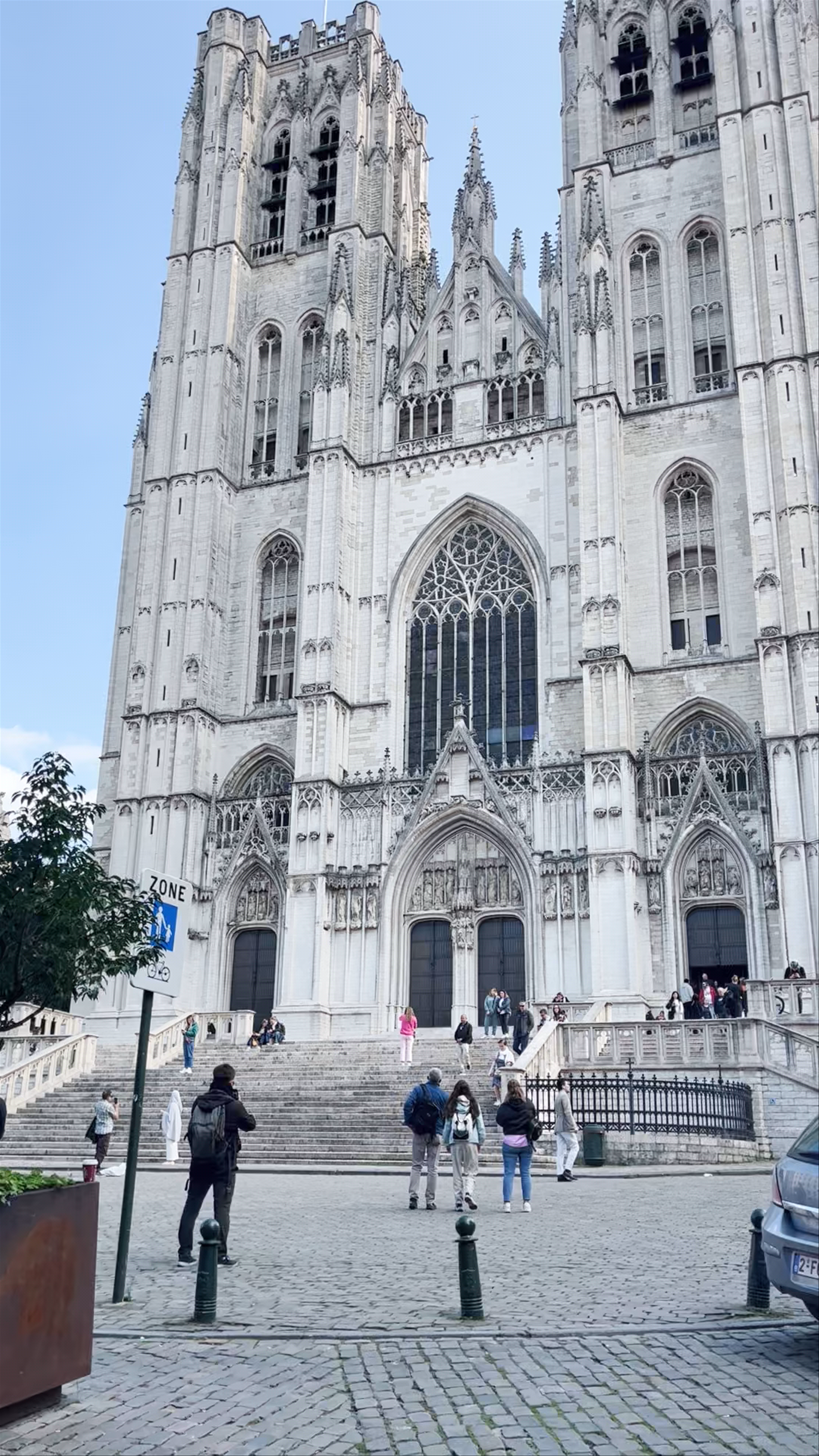 St. Michael and St. Gudula Cathedral: Majestic Gothic Landmark in Brussels