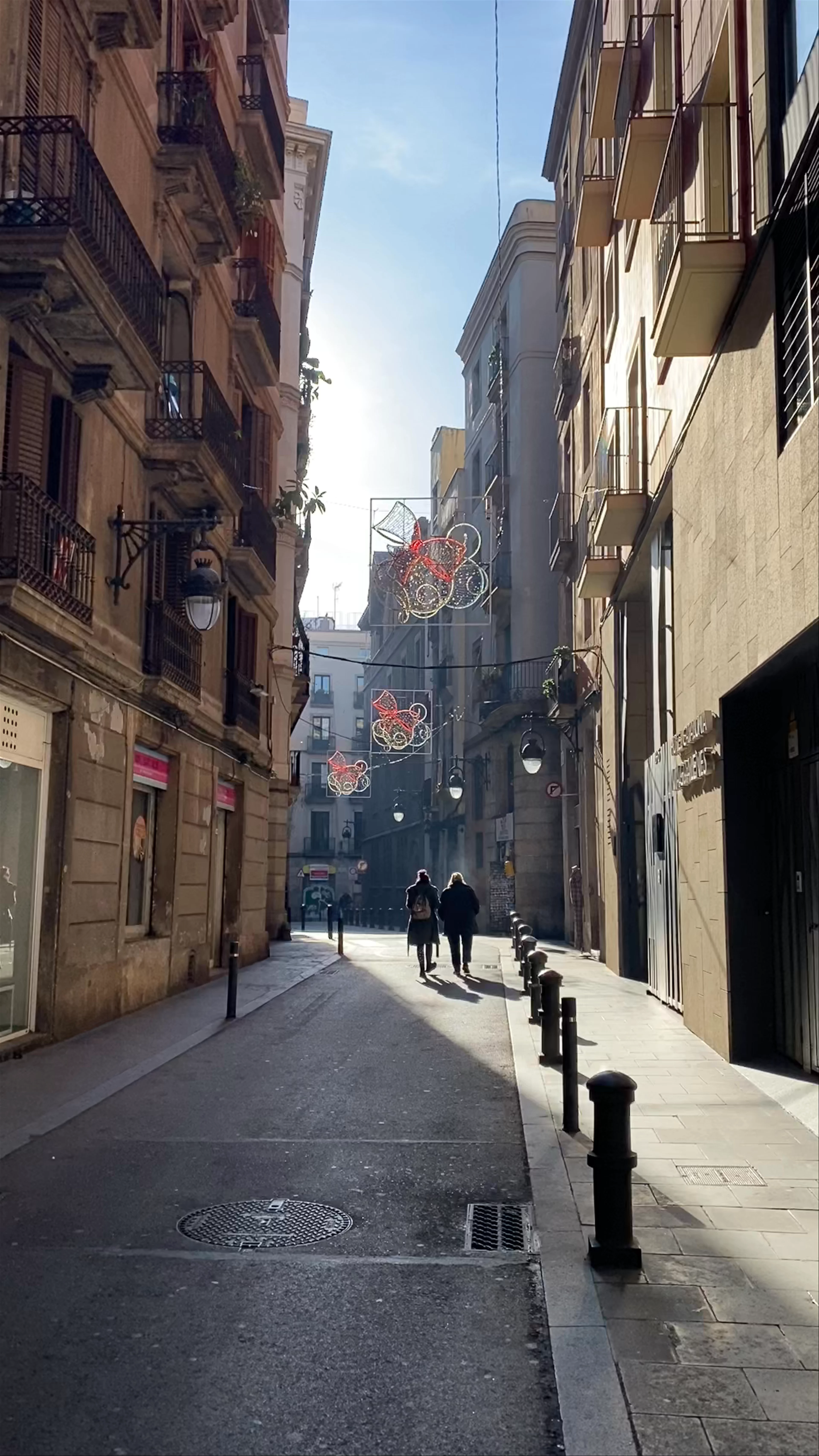 Gothic Quarter, Carrer dels Templers, Barcelona, Spain