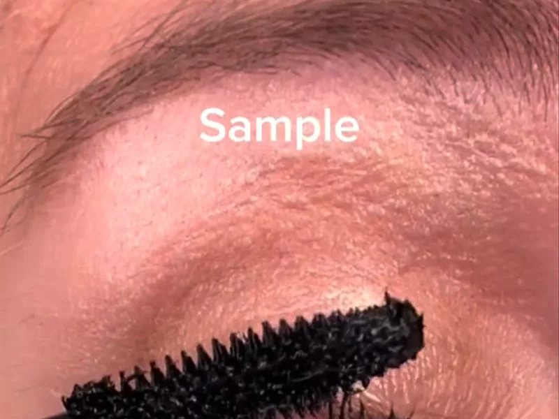Mascara for 40+ women