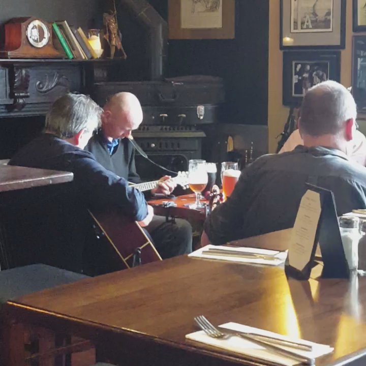 Tigh Giblin - Amazing music - Pubs Near Me - Dublin, G