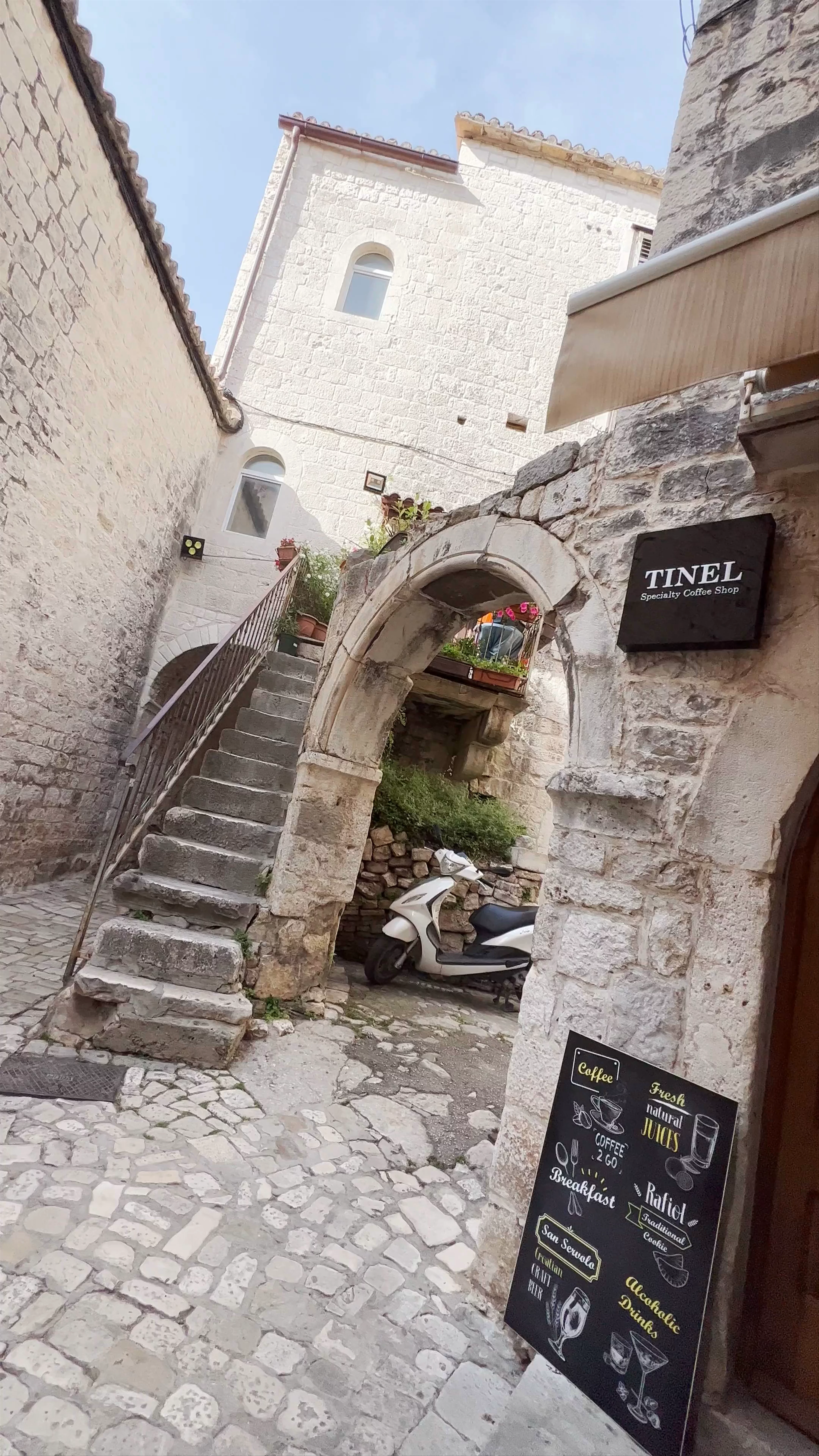 Tinel Specialty Coffee Shop, Šubićeva ulica, Trogir, Croatia