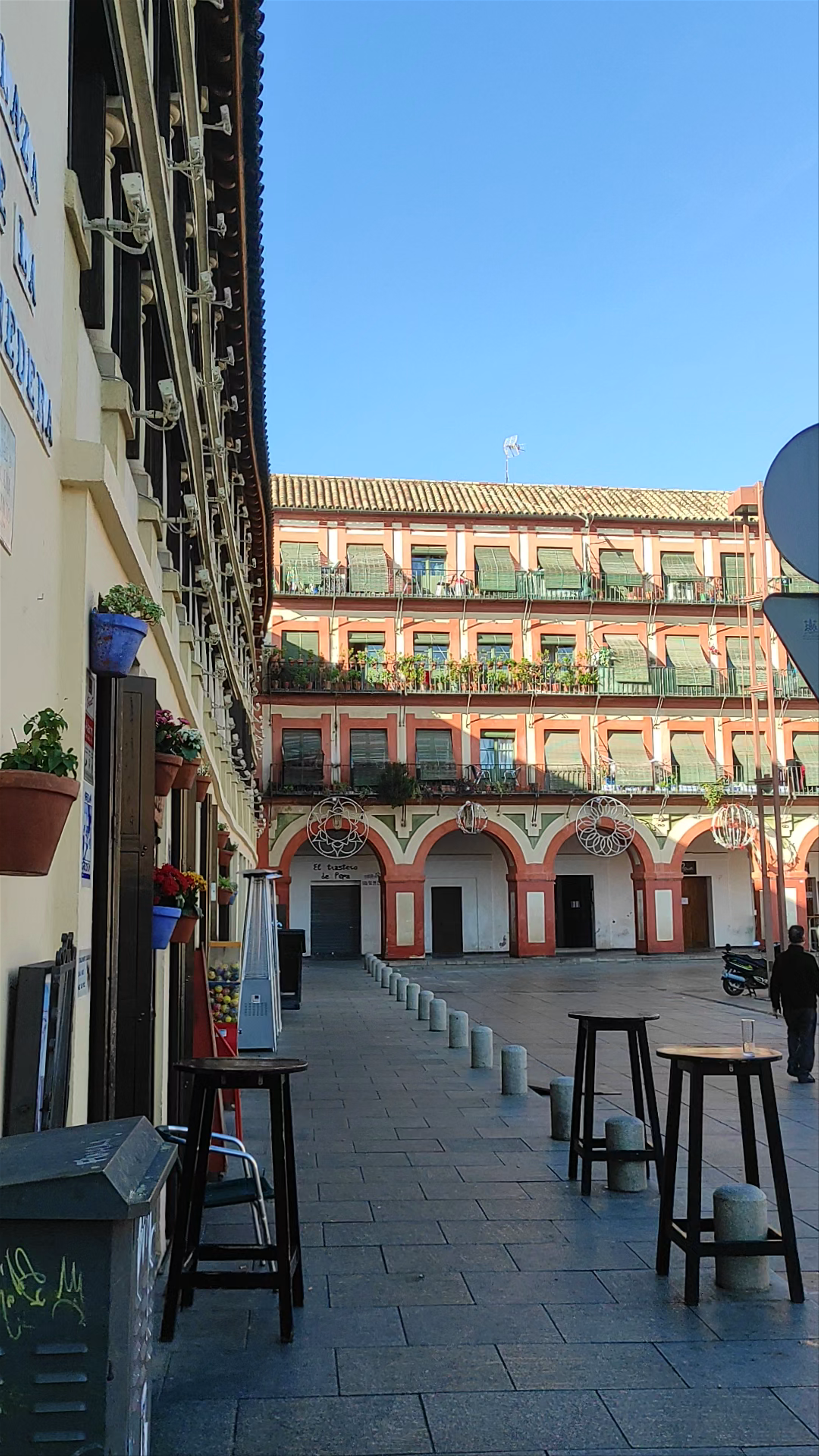 Plaza de la Corredera: Vibrant Heart of Córdoba, Spain
