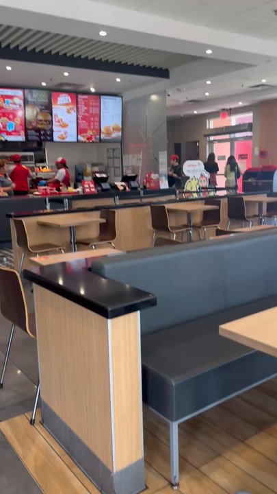 Jollibee - Chicken Shop Near Me - Plano, Texas