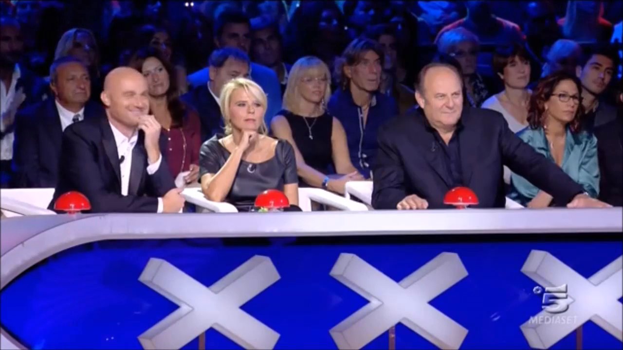 The Rome Magician - Live on Italy's Got Talent - video 5
