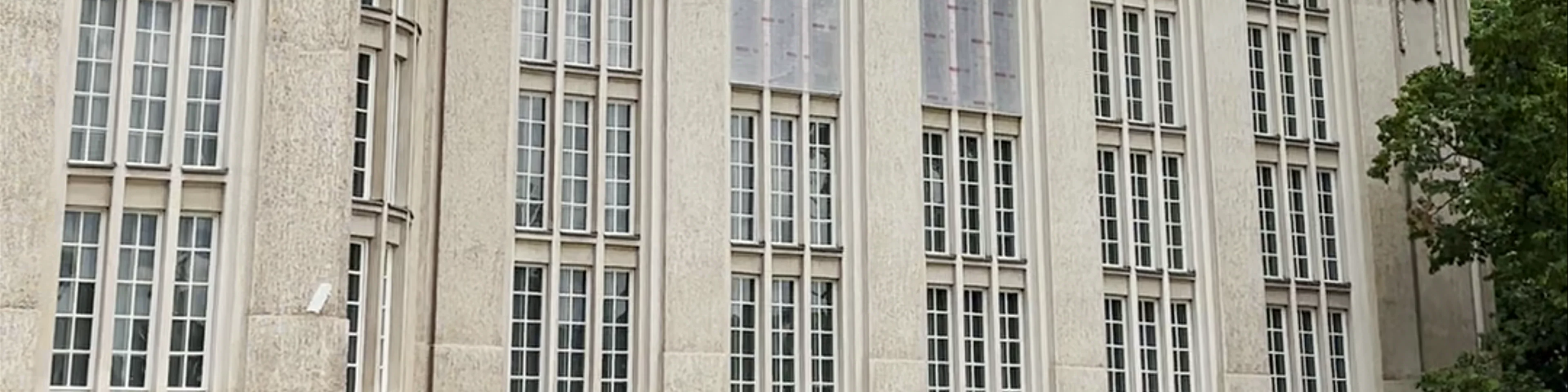Monument to Don Fran Bulić