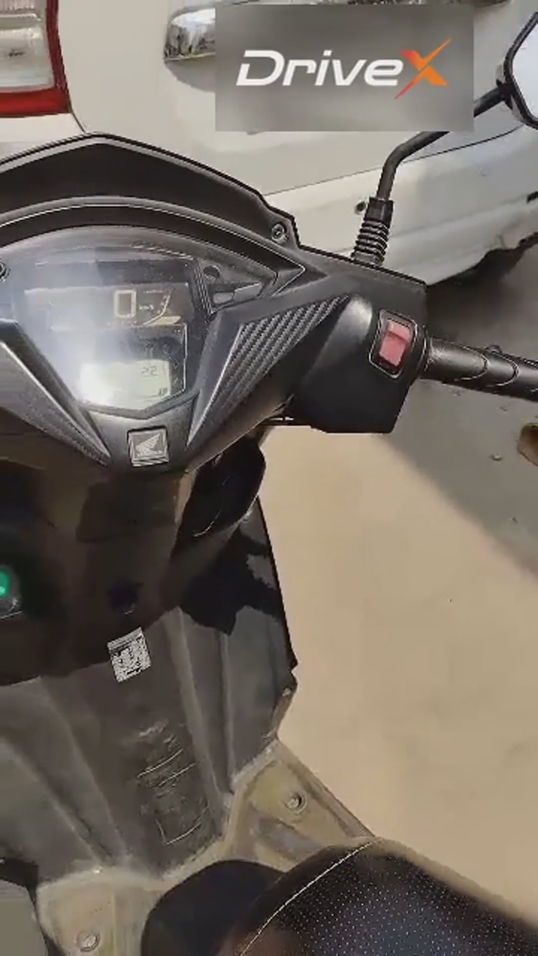 Walk-around video thumbnail