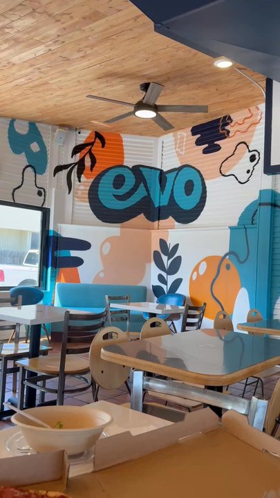 Evo - Dining room - Mediterranean Near Me - San Antonio, Texas