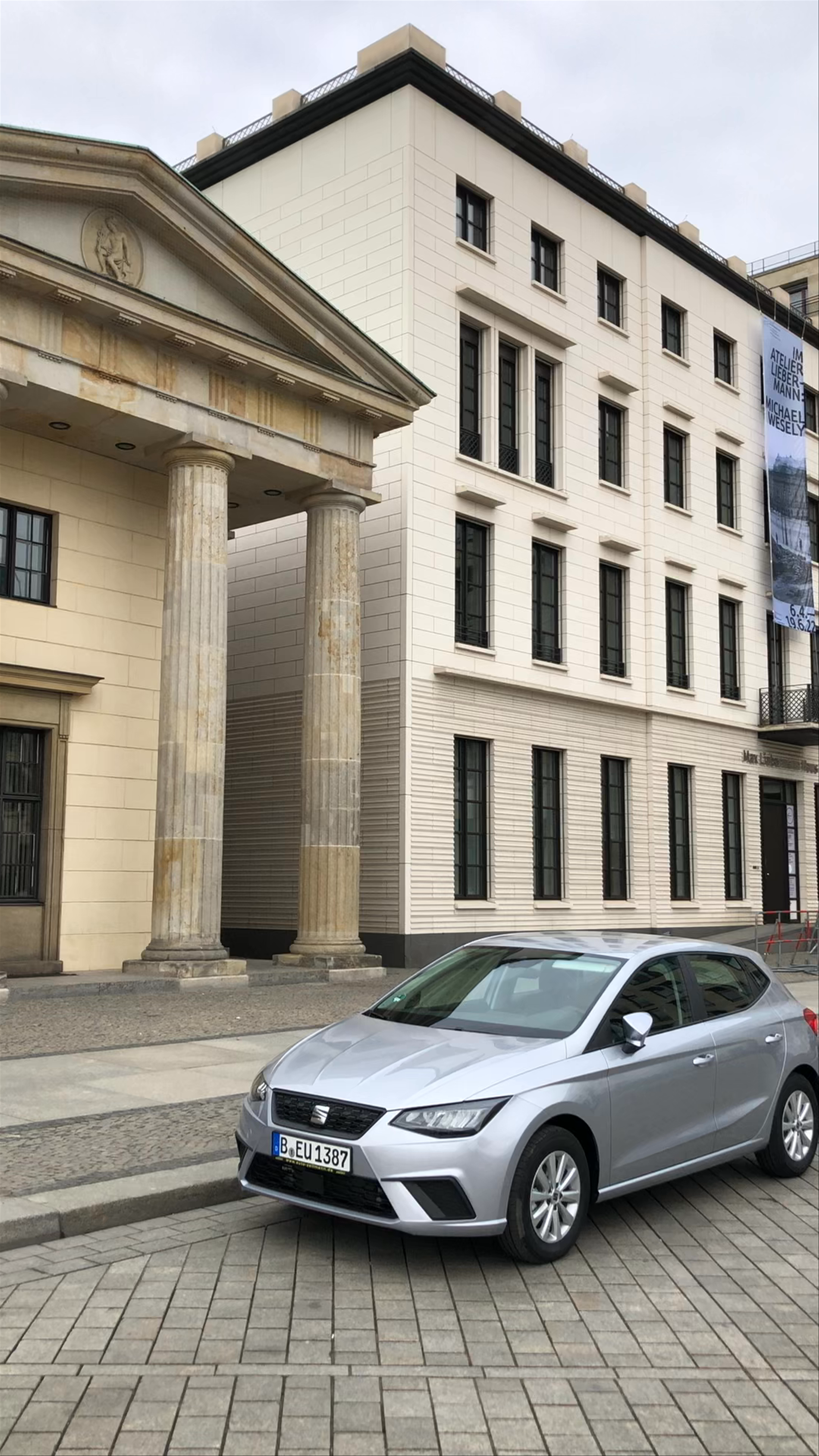 Strolling Through Pariser Platz: Historic and Urban Life in Berlin
