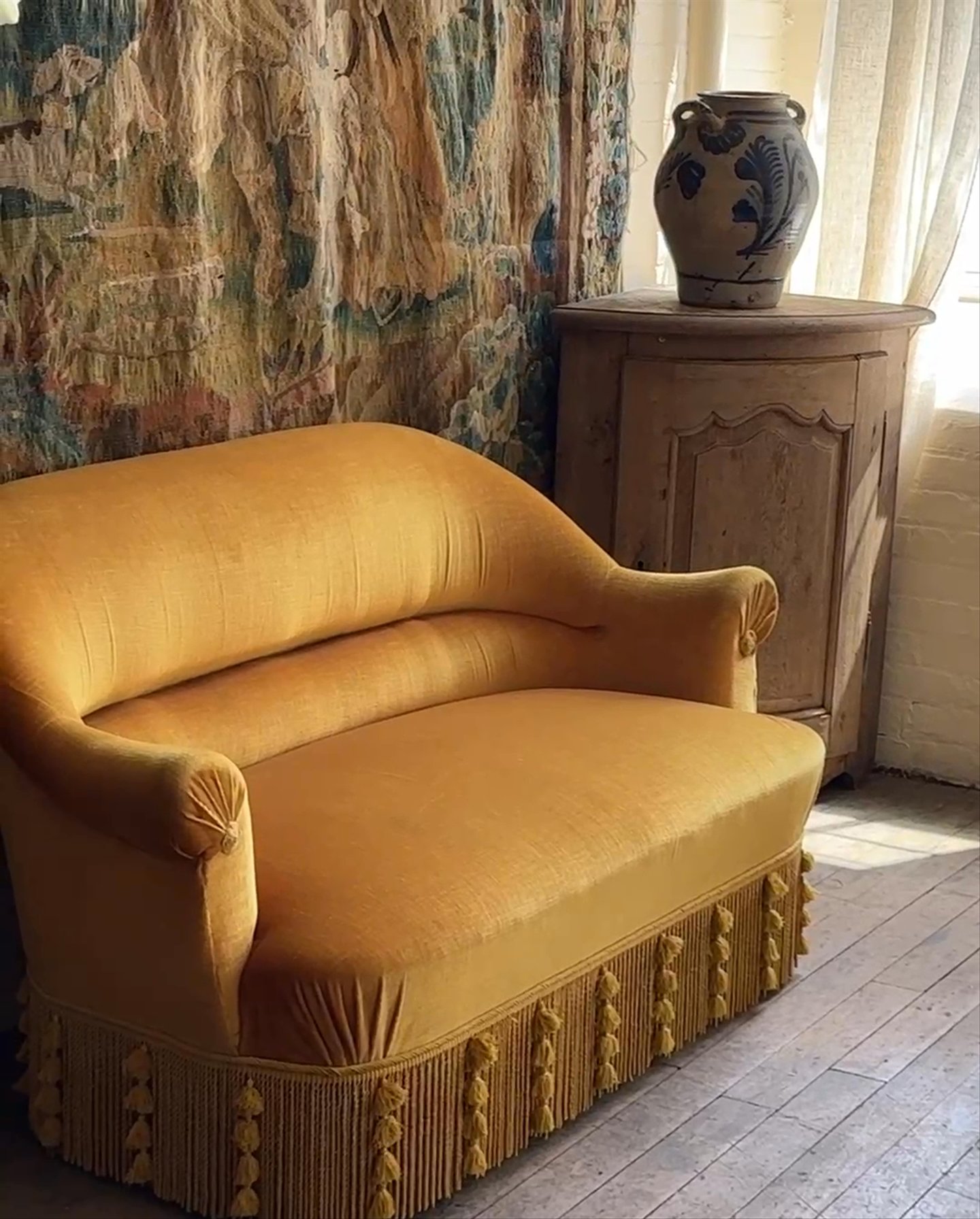 Napoleon III Mustard Loveseat