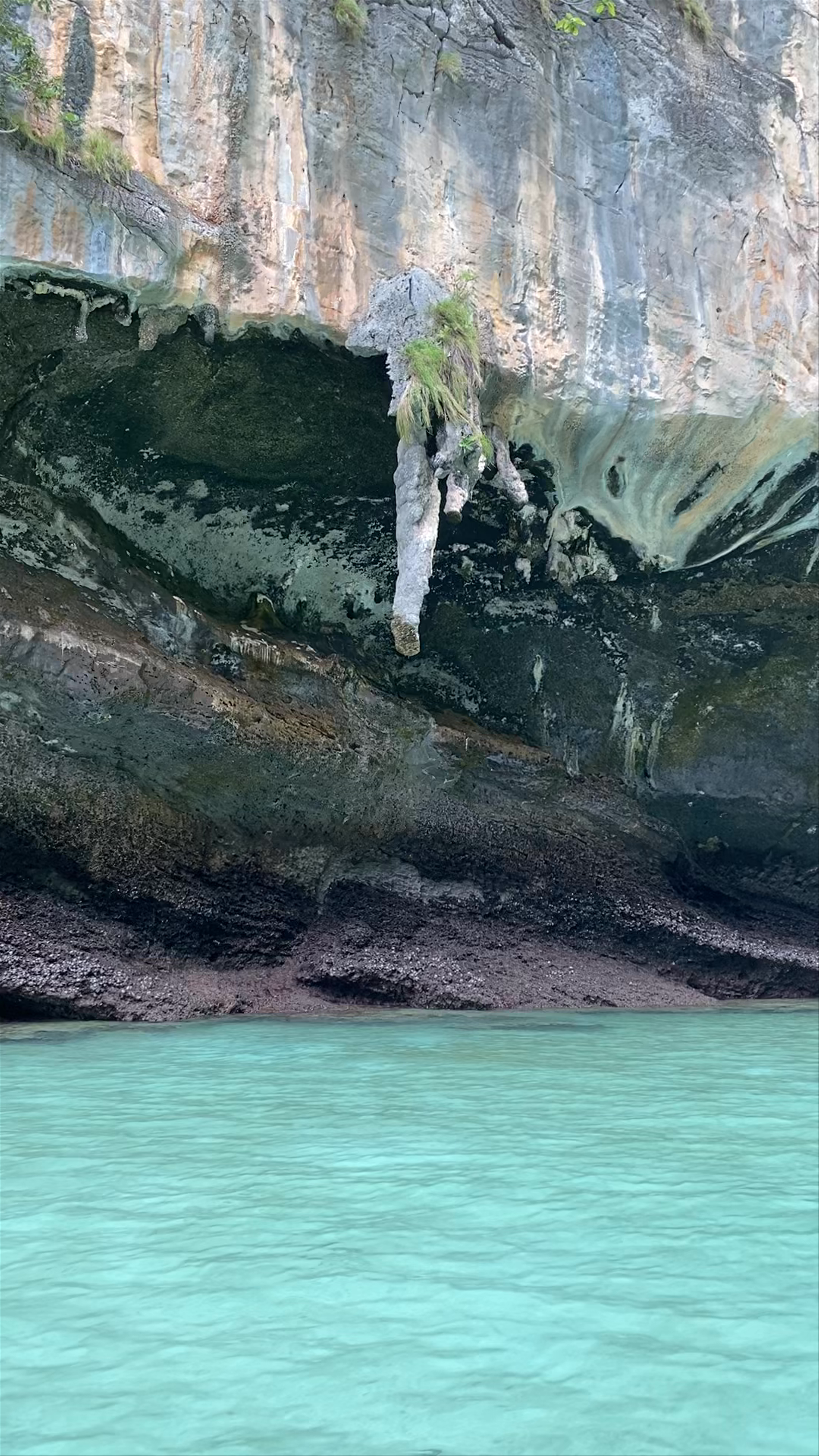 Pi Leh Bay (Pi Leh Lagoon)