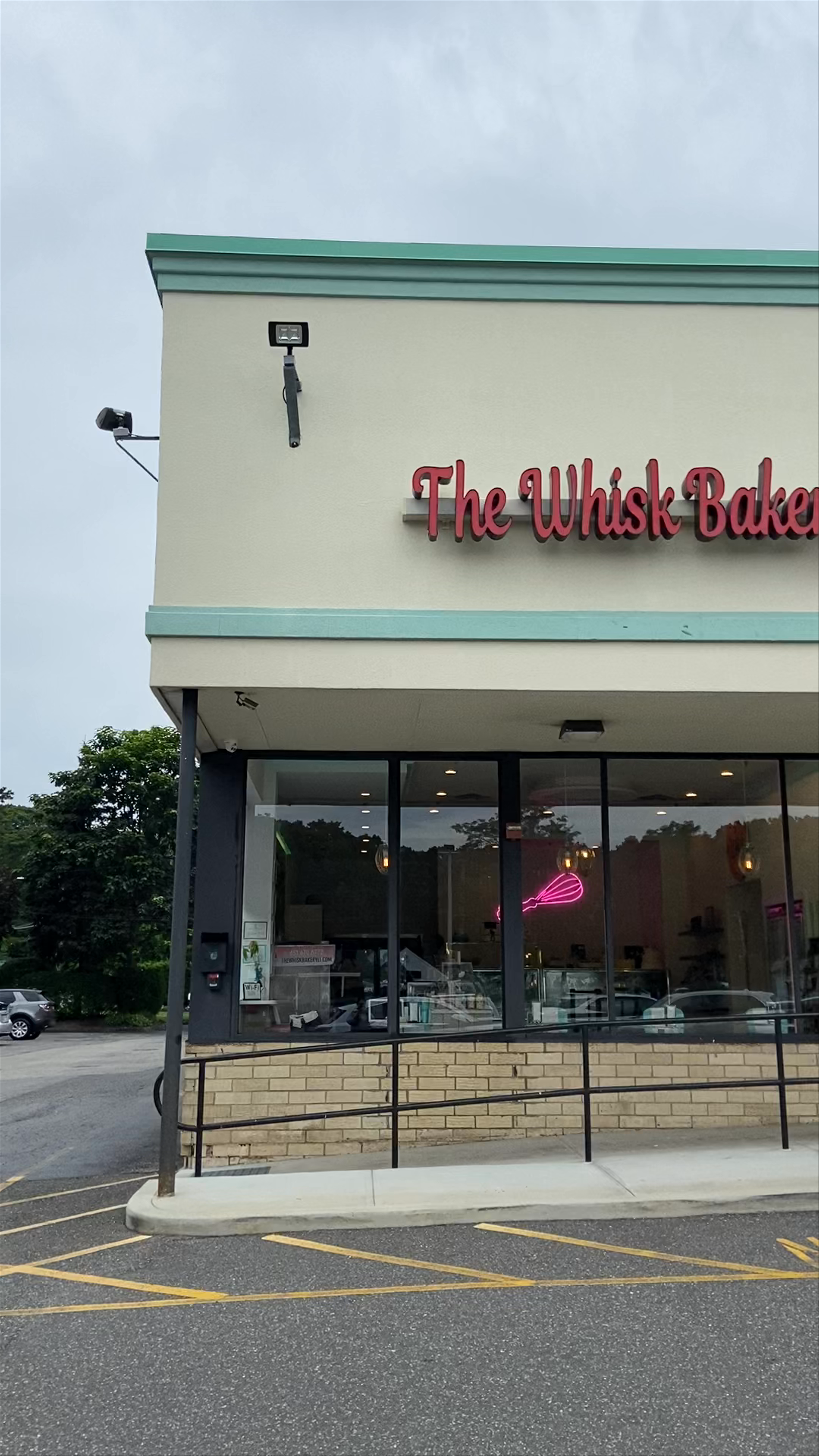 The Whisk Bakery: Sweet Delights in Smithtown