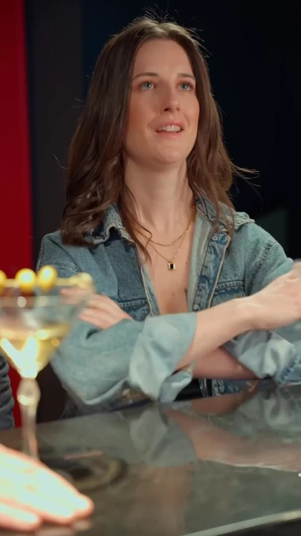 Never Mess With A Badass Girl - S1E4