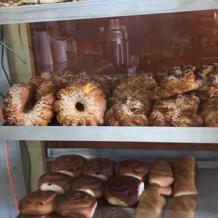 Panderia Cakes La Villa #2 - Bakeries Near Me - Downey, California