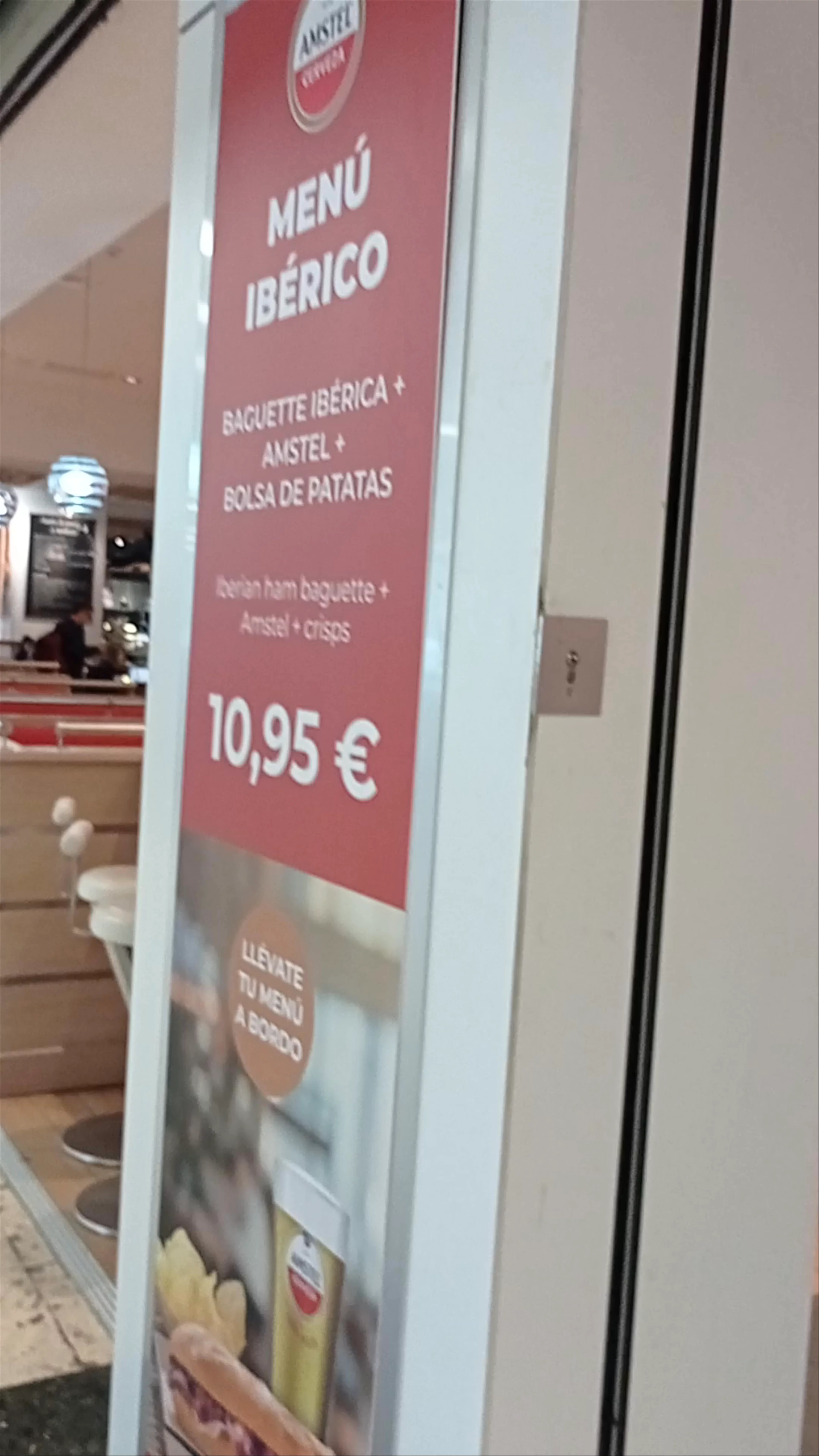 Alicante-Elche Airport Lounge