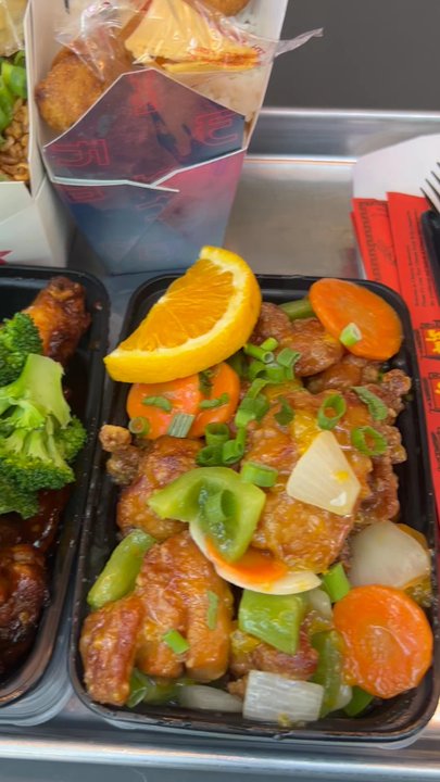 The Rice Box - Beef , general tso chicken wings , orange chicken . Egg rolls & fried rice - Chinese Near Me - Houston, Texas