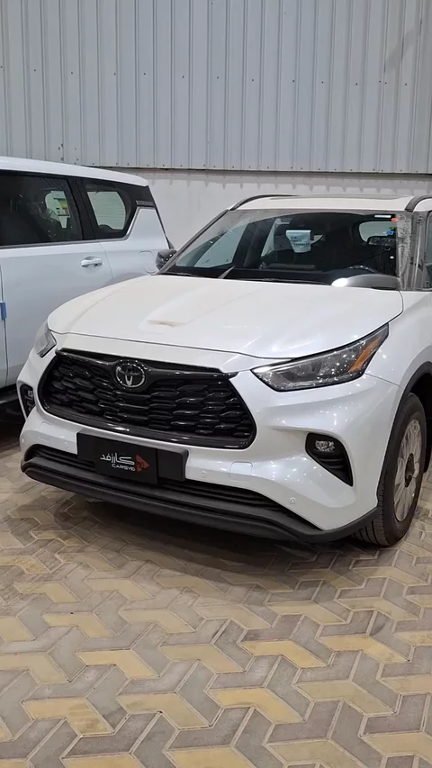 Toyota Highlander GLE HEV Black Edition 2025