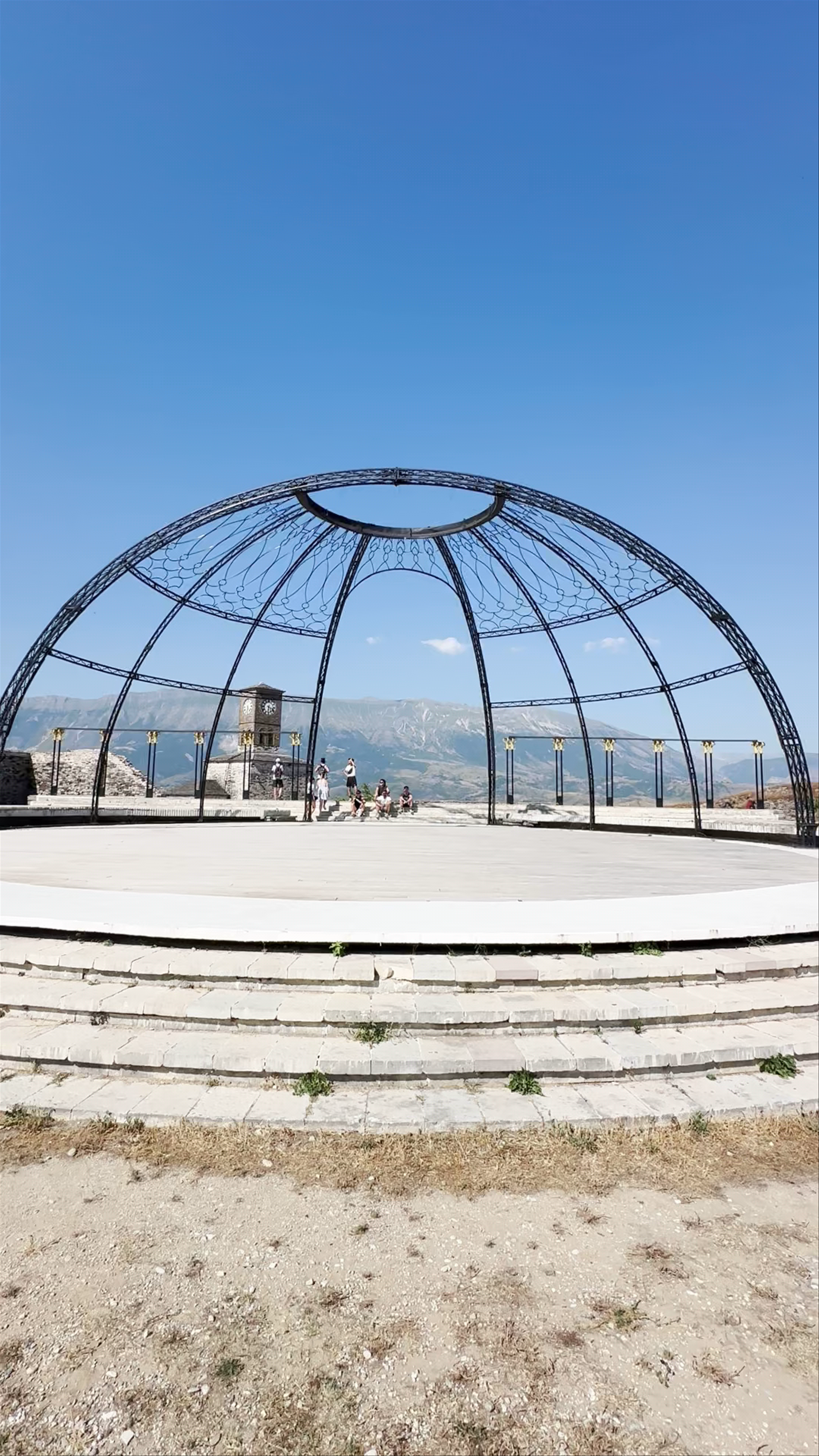 Skena e Festivalit Folklorik Gjirokastër