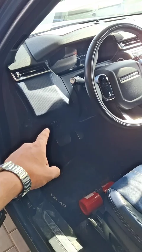 لاند روفر رنج روفر P400e 2020