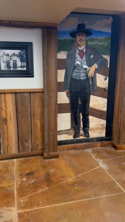 Silver Spur - Bars Near Me - Menard, Texas