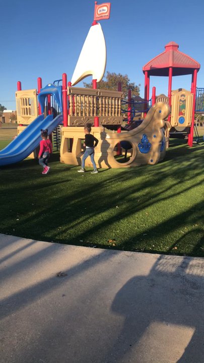 Oak Hills Splash Park - Fun times - Parks Near Me - Carrollton, Texas