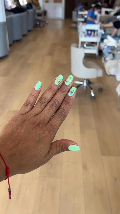 VD Nails Bar & Lash - UV gel fill in with Mother's Day design - Nail Salons Near Me - Levittown, New York