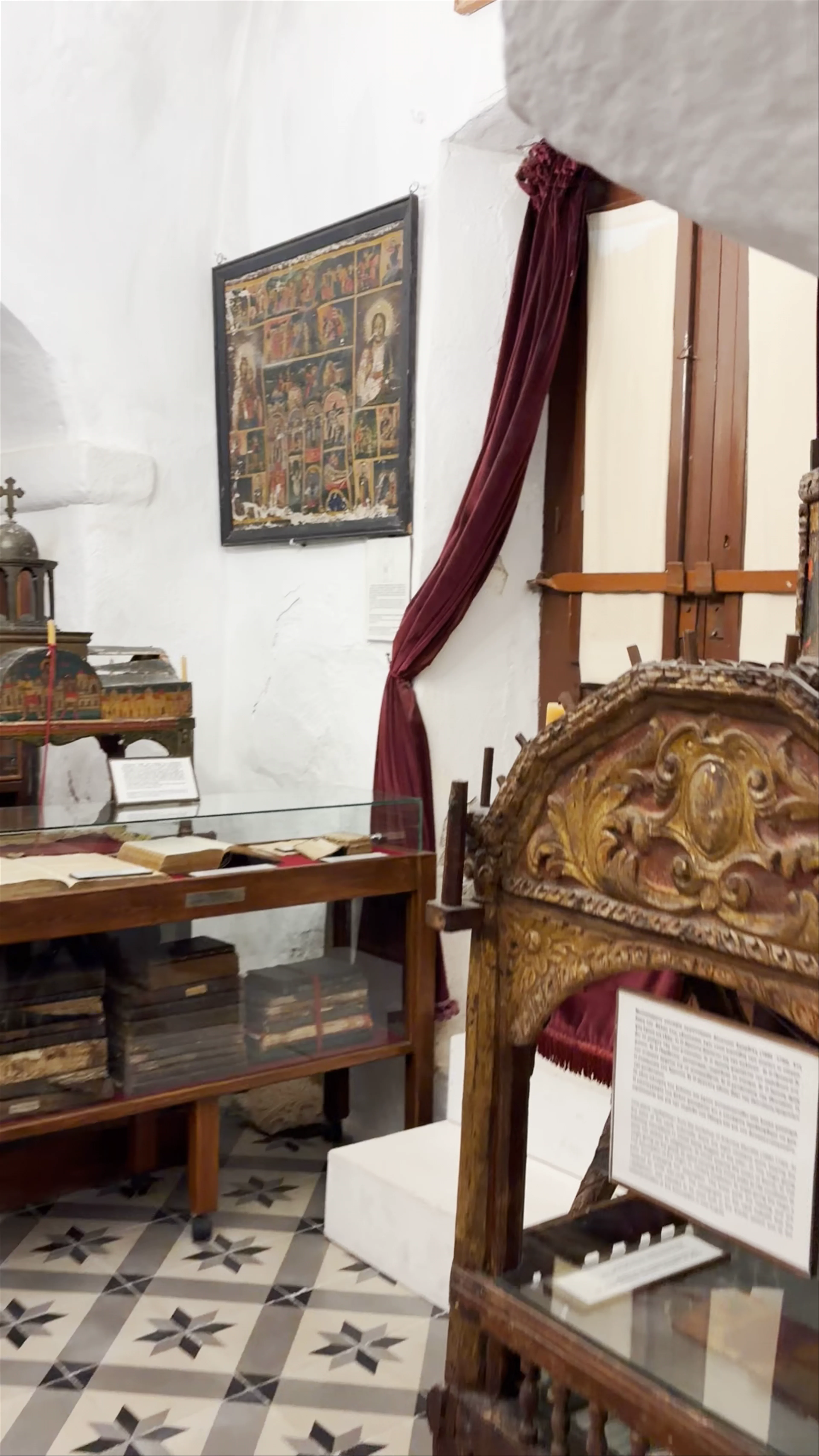 Ecclesiastical Museum of Milos - Church of the Holy Trinity