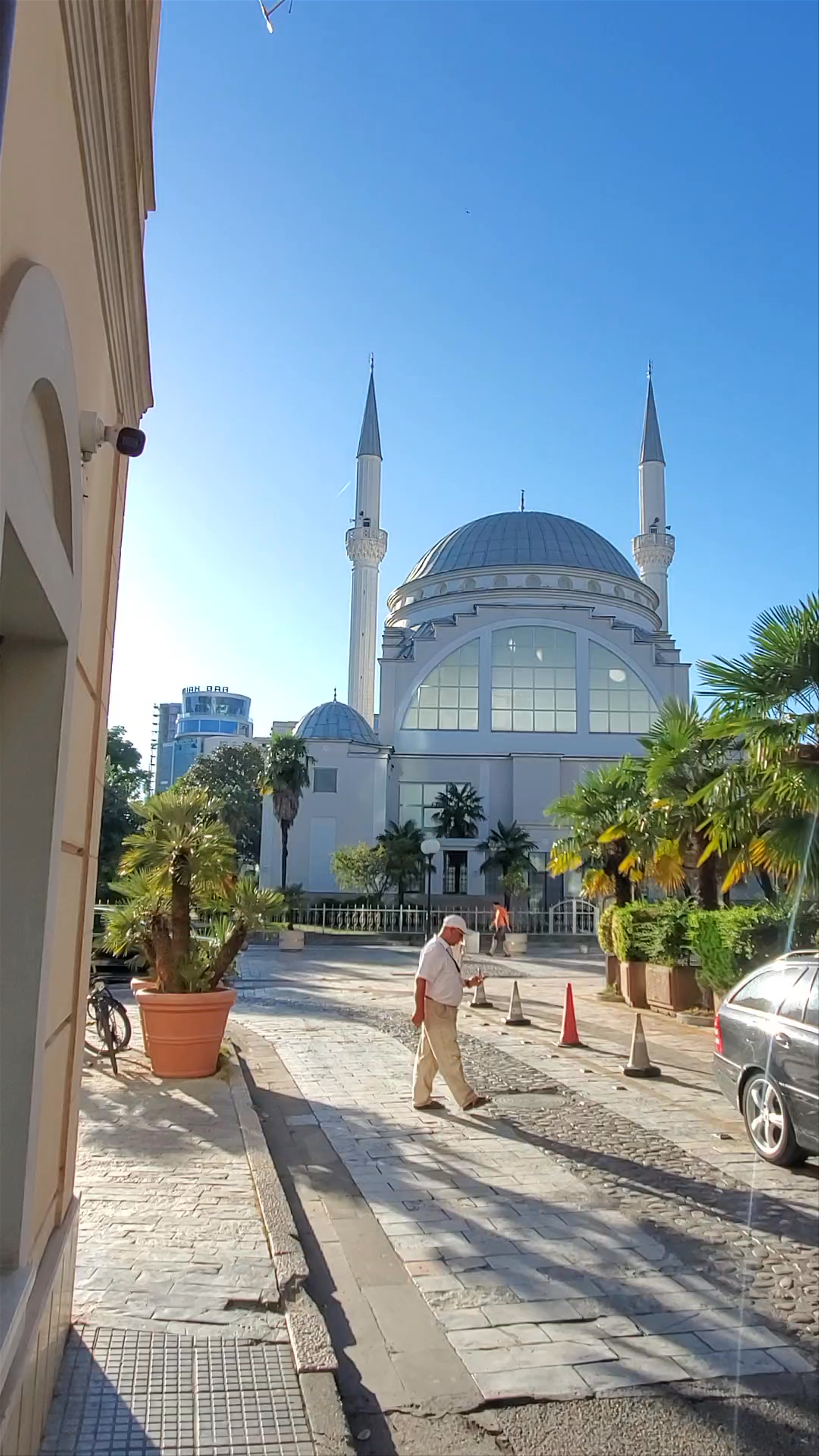 Ebu Bekër Mosque: Spiritual Harmony and Modern Grace in Shkodër