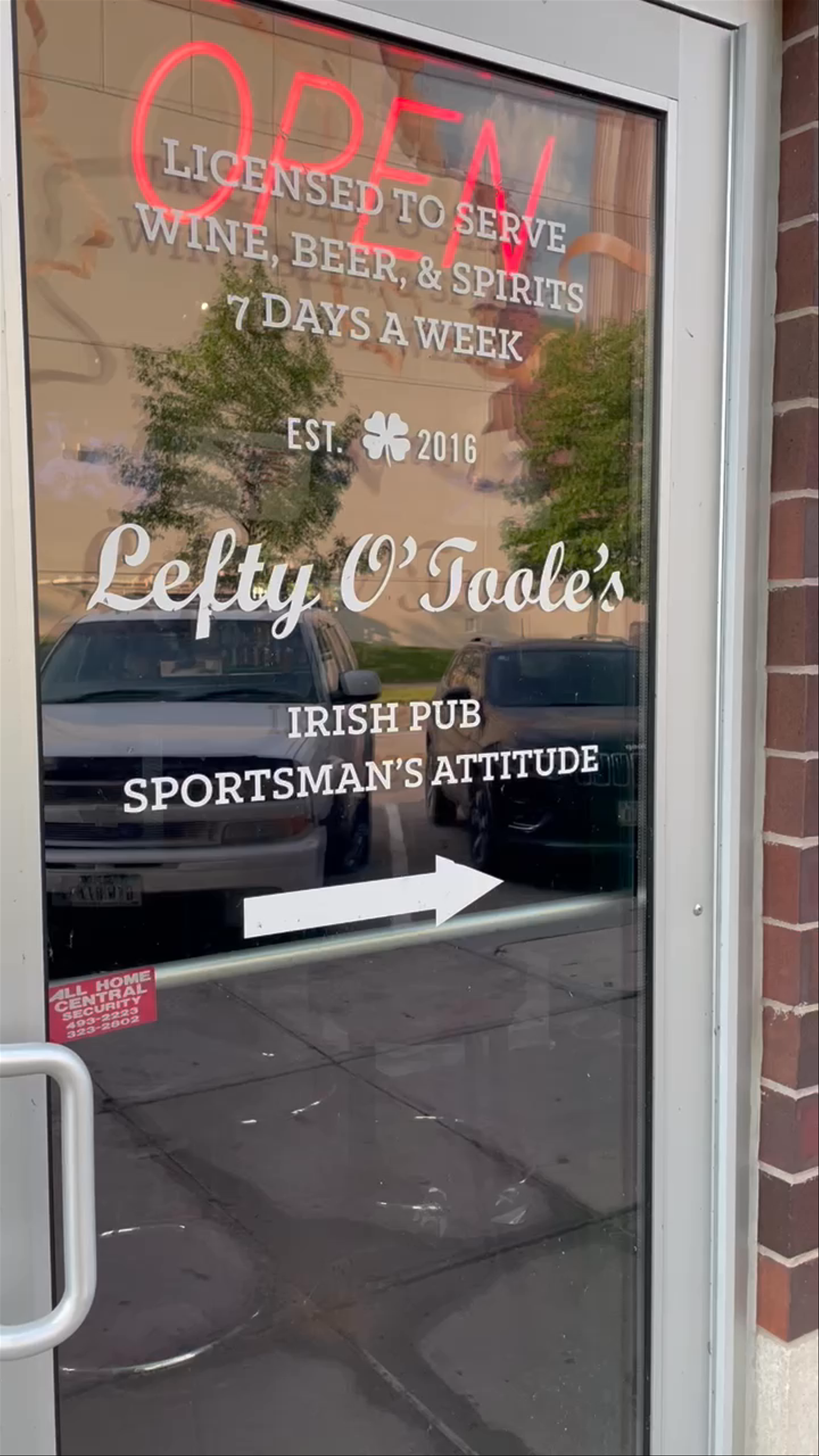 Lefty O’Toole’s: Authentic Irish Pub Vibes in Omaha