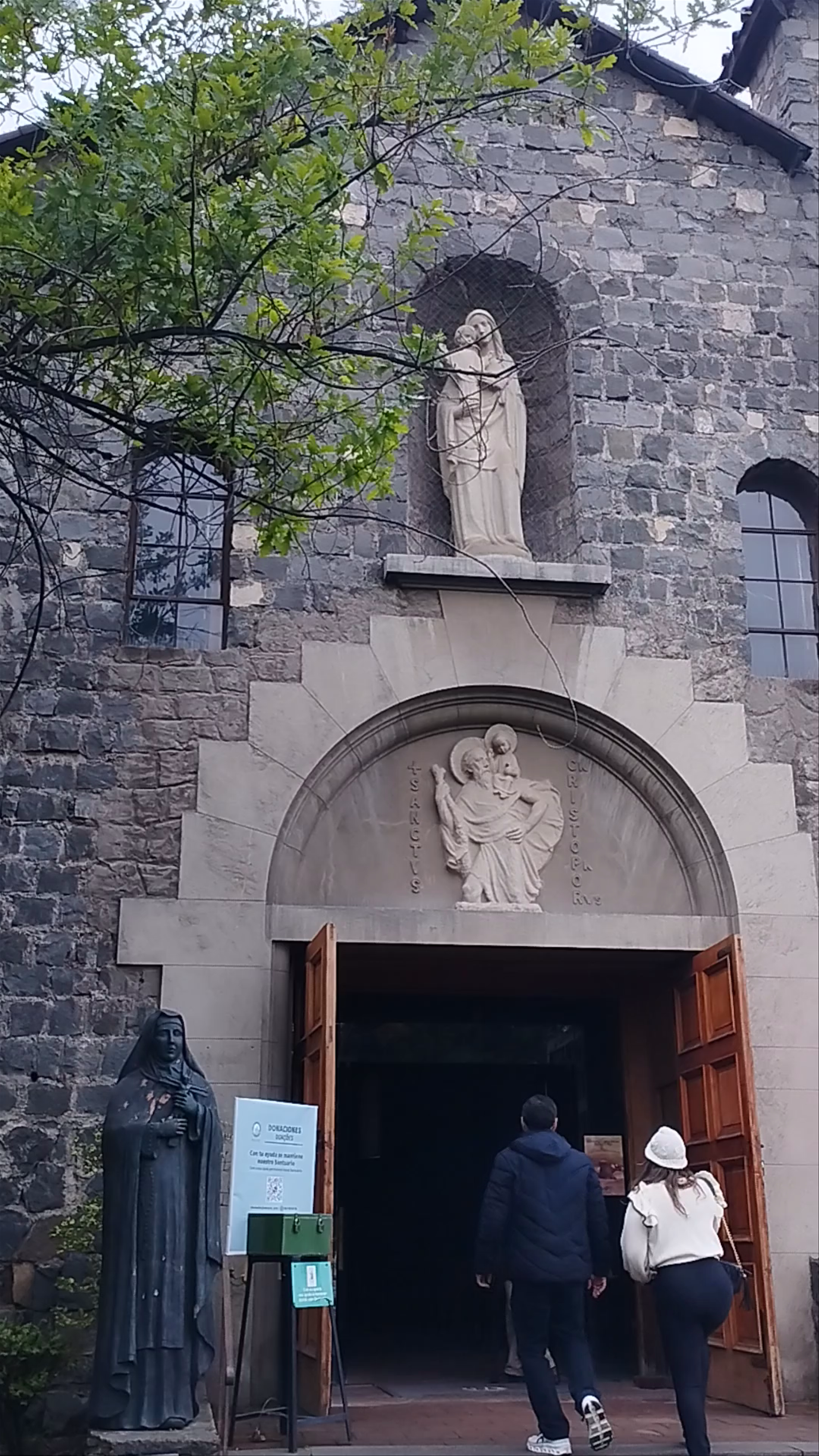 Santuario Cerro San Cristóbal - Avenida Pedro Bannen