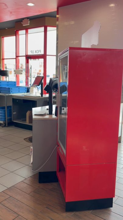 Dominos Pizza - Pizza Near Me - Seaside, Oregon