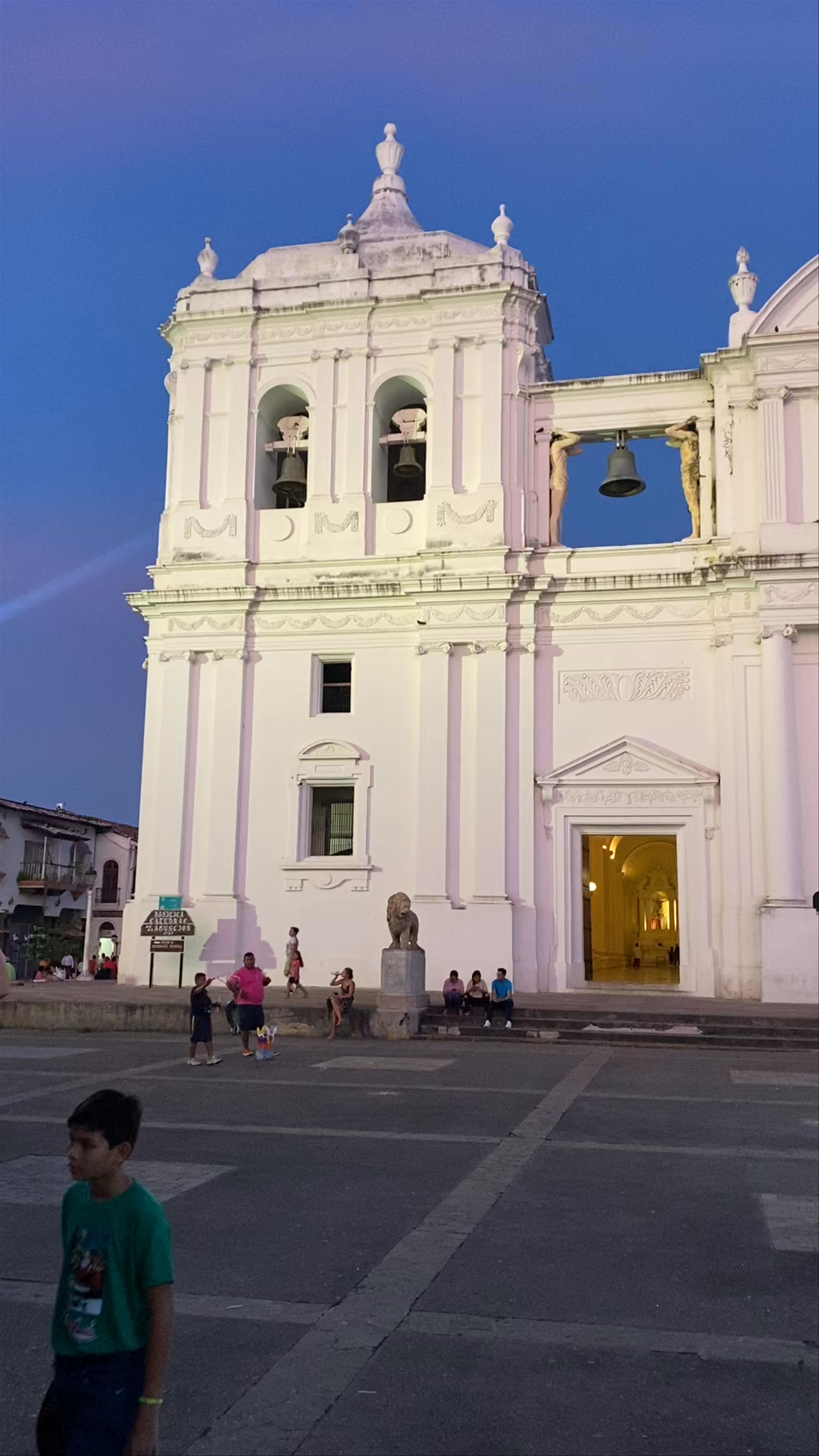 Catedral De Leon Nicaragua