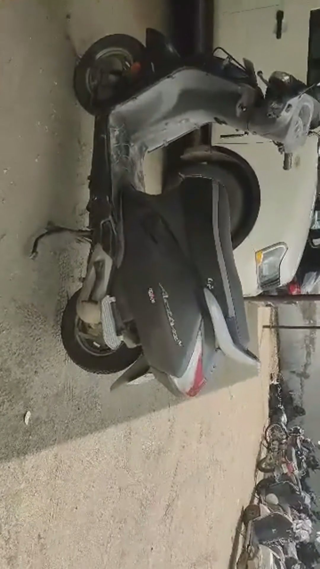 Walk-around video thumbnail