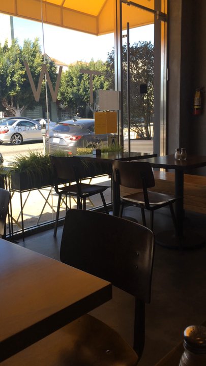 Twist Eatery - Its cute! They also have wifi. So all you bloggers out there lol (me) this is a spot to work. - Breakfast & Brunch Near Me - El Segundo, California
