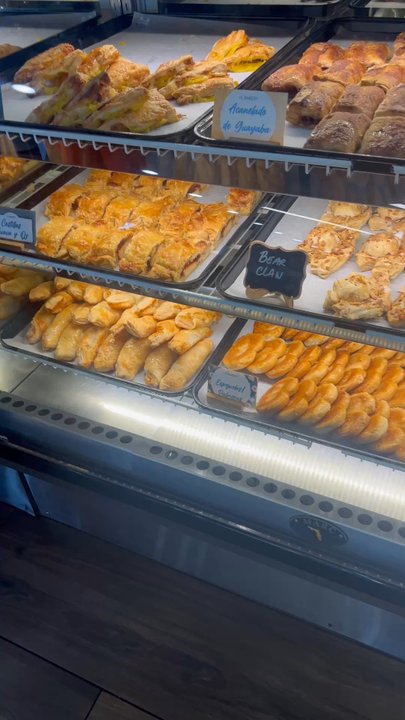 FL Bakery - Pastries & Cakes - Latin American Near Me - Kissimmee, Florida