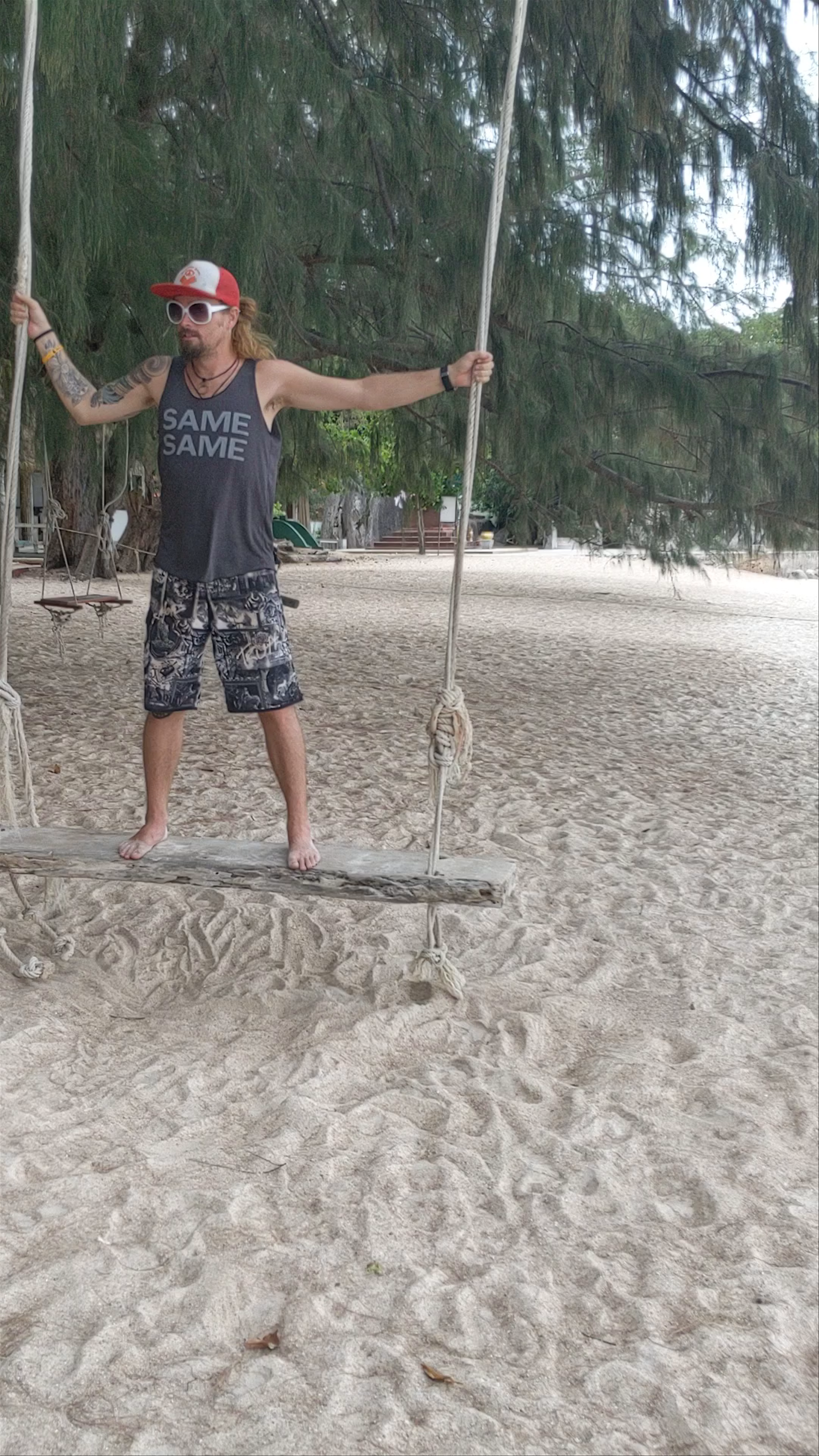 Sairee Beach
