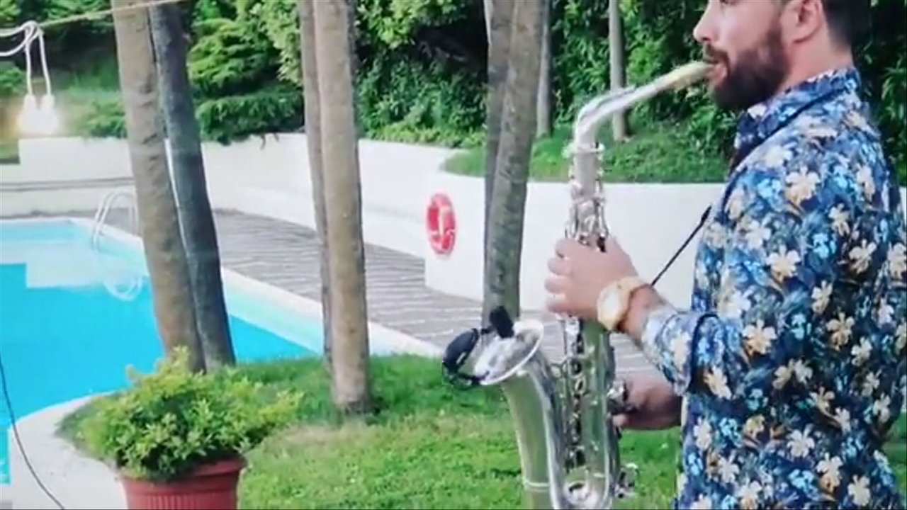 The Milan Saxophonist - Chillout Set in Stresa, Lake Maggiore - video
