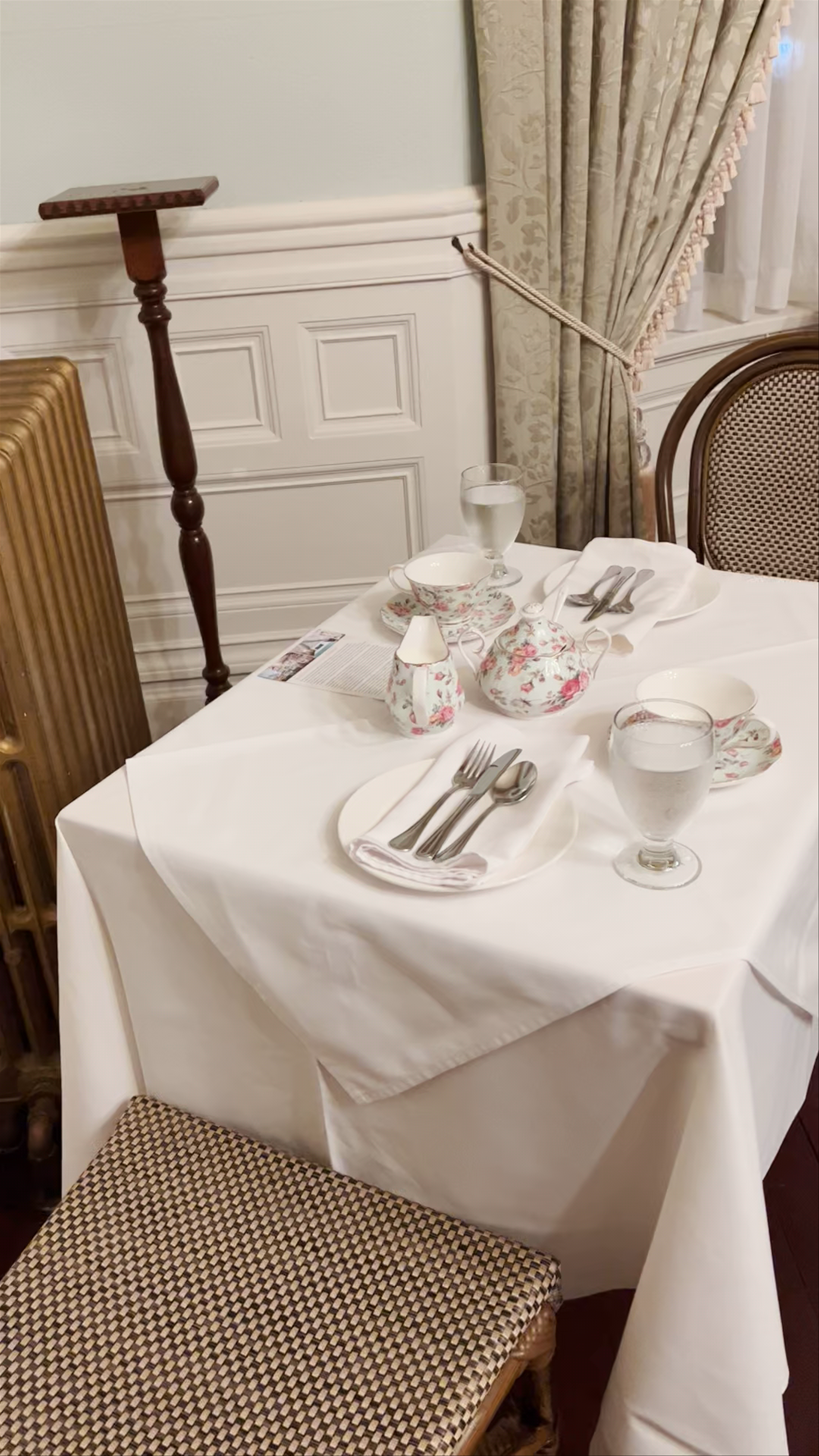 Pendray Inn and Tea House