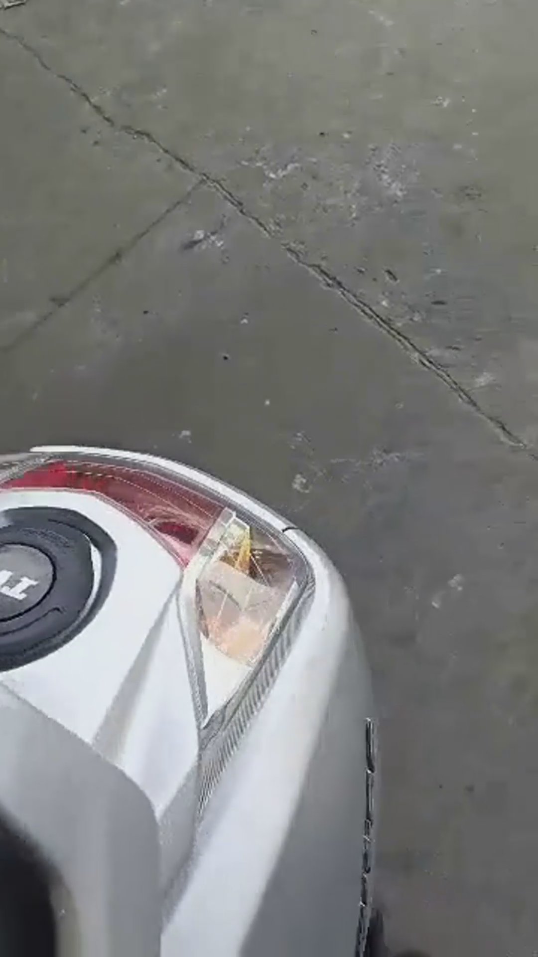 Walk-around video thumbnail