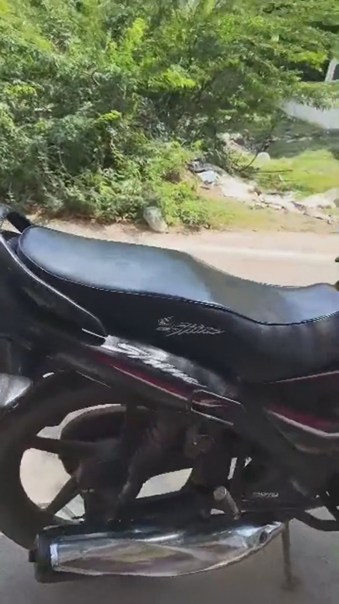 Walk-around video thumbnail