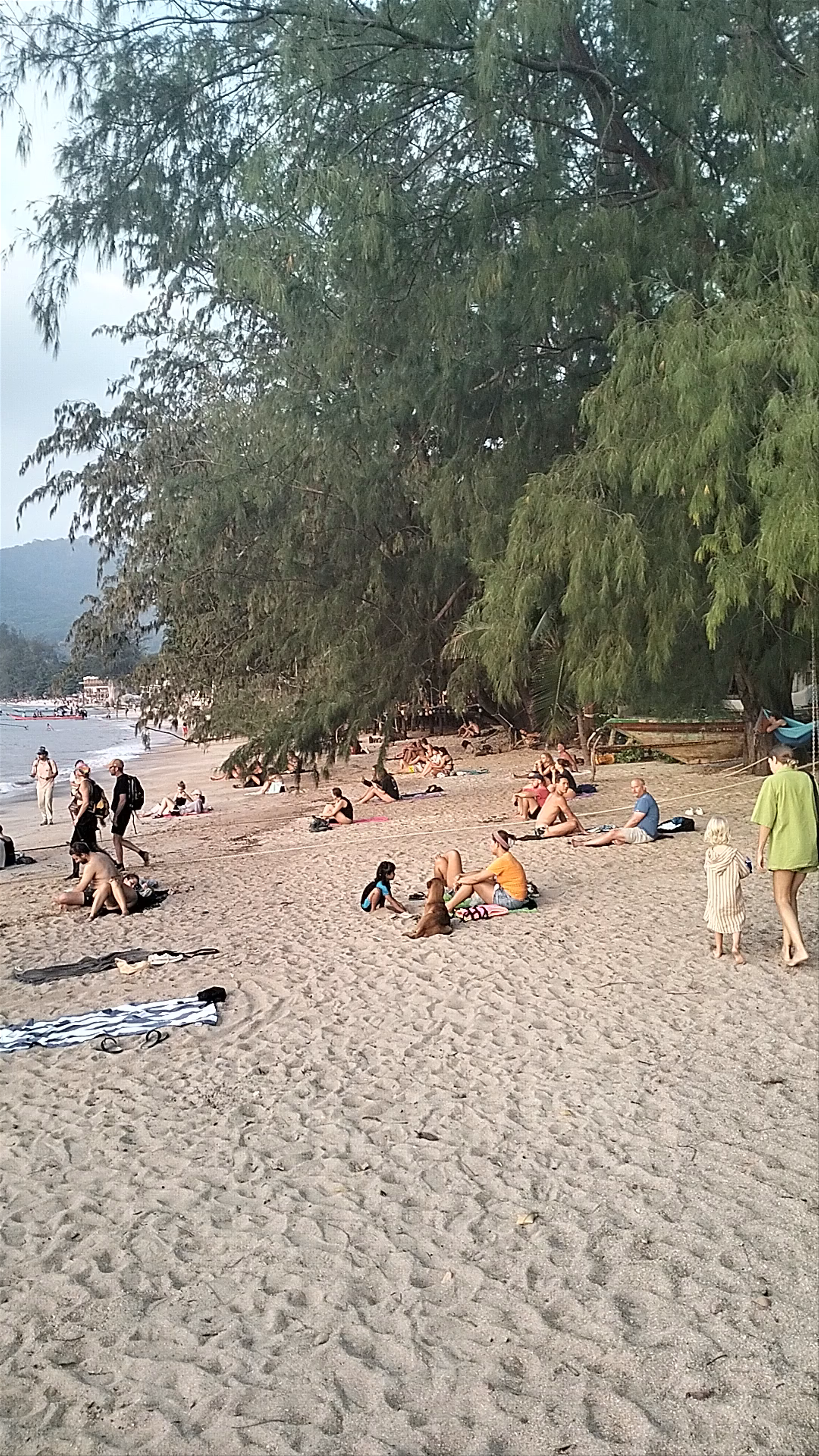 Sairee beach