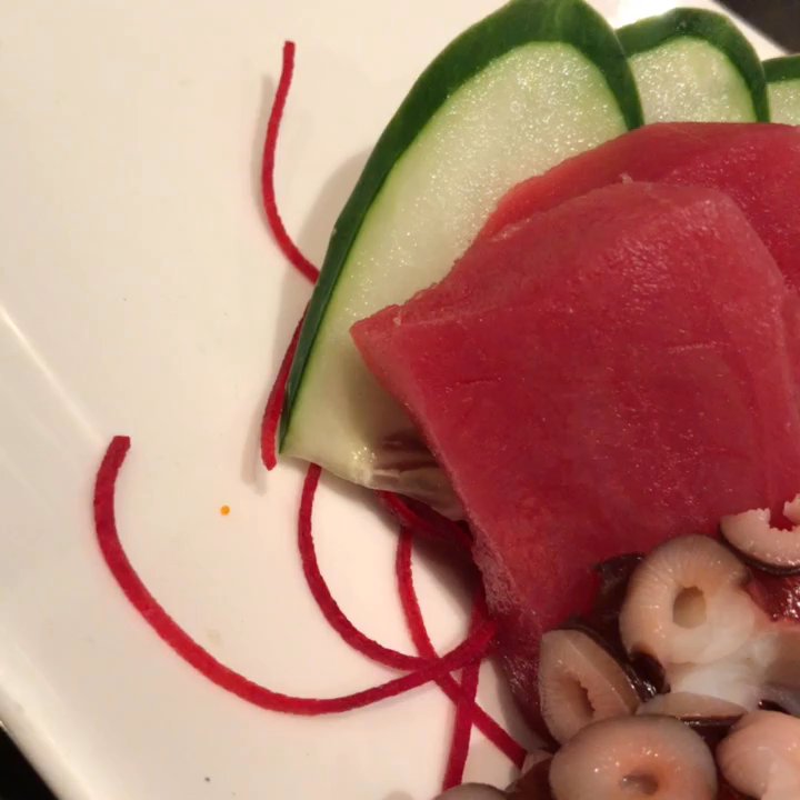 Siam Sushi - Oh, so decadent... - Thai Near Me - Tallahassee, Florida